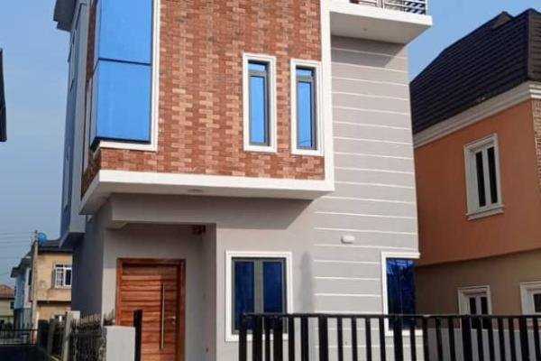 4 bedroom 2 story building fully detached duplex for sale - Distress Sale 🔥🔥